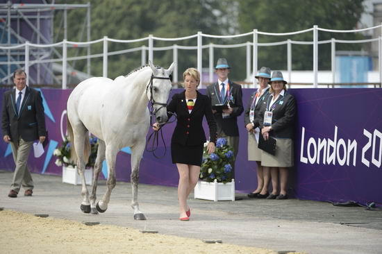 Olympics-EVJg-7-27-12-0507-VirginieCaulier-NepalDuSudre-BEL-DDeRosaPhoto