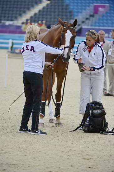 Olympics-EVJg-7-27-12-3837-MrMedicott-DDeRosaPhoto