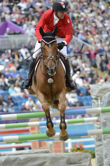 Olympics-SJ-Ind-8-4-12-5277-EricLamaze-DerlyChinDeMuze-CAN-DDeRosaPhoto