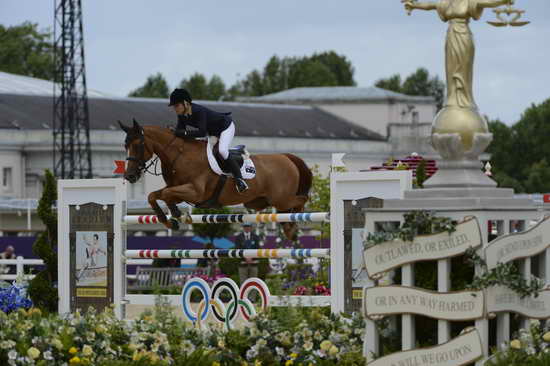 Olympics-SJ-Ind-8-4-12-5679-EdwinaTops-Alexander-ItotDuChateau-AUS-DDeRosaPhoto