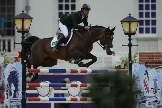 Olympics-SJ-Ind-8-4-12-5917-RodrigoPessoa-Rebozo-BRA-DDeRosaPhoto