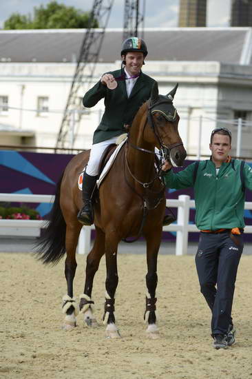 Bronze-CianOConnor-BlueLoyd12-Olympics-8-8-12-SJ-Ind-Medals-6727-DDeRosaPhoto