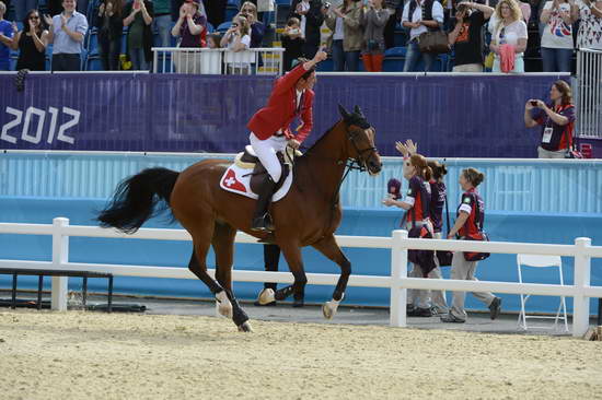 Gold-SteveGuerdat-NinoDesBuissonnets-Olympics-8-8-12-SJ-Ind-Medals-6751-DDeRosaPhoto