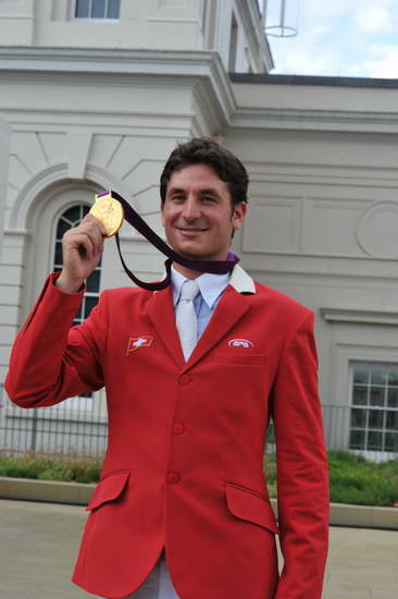 Gold-SteveGuerdat-Olympics-8-8-12-SJ-Ind-Medals-Ind-Medals-6687-DDeRosaPhoto