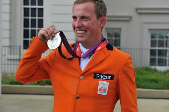 Silver-GercoSchroder-Olympics-8-8-12-SJ-Ind-Medals-6695-DDeRosaPhoto