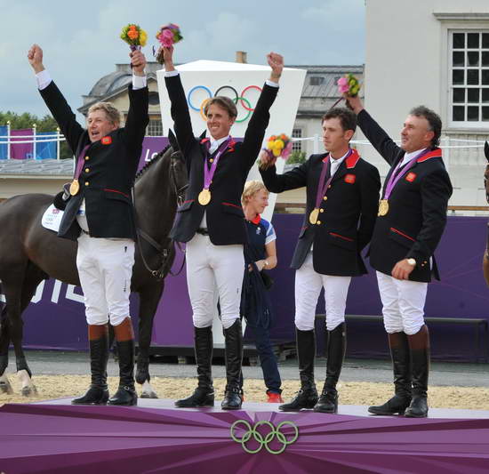 Bronze-Saudi-Olympics-8-6-12-SJ-TM2-6289-DDeRosaPhoto