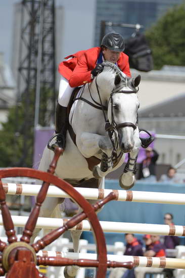 Olympics-SJ-Ind-8-4-12-4196-McLainWard-Antares-USA-DDeRosaPhoto