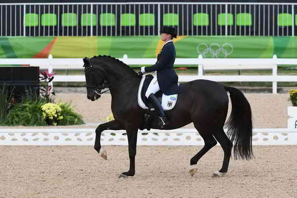 Olympics-DRE-GPS-8-12-16-3273-IsabelWerth-WeihegoldOld-GER-DDeRosaPhoto