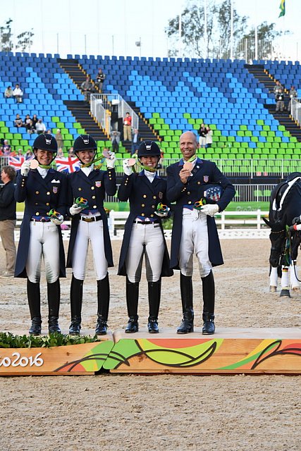 Olympics-DRE-TM-Awards-8-12-16-7361-DDeRosaPhoto