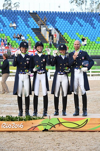 Olympics-DRE-TM-Awards-8-12-16-7370-DDeRosaPhoto