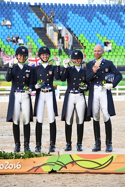 Olympics-DRE-TM-Awards-8-12-16-7373-DDeRosaPhoto