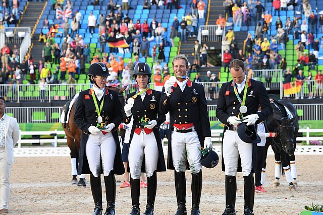 Olympics-DRE-TM-Awards-8-12-16-7405-DDeRosaPhoto