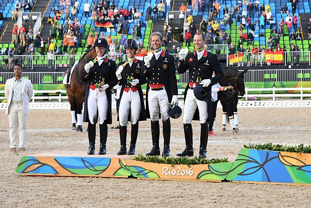 Olympics-DRE-TM-Awards-8-12-16-7417-DDeRosaPhoto