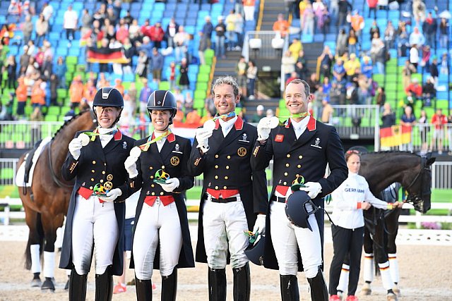 Olympics-DRE-TM-Awards-8-12-16-7421-DDeRosaPhoto