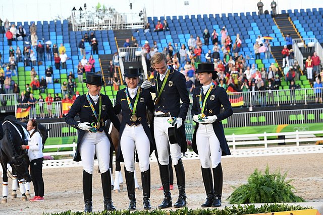 Olympics-DRE-TM-Awards-8-12-16-7488-DDeRosaPhoto