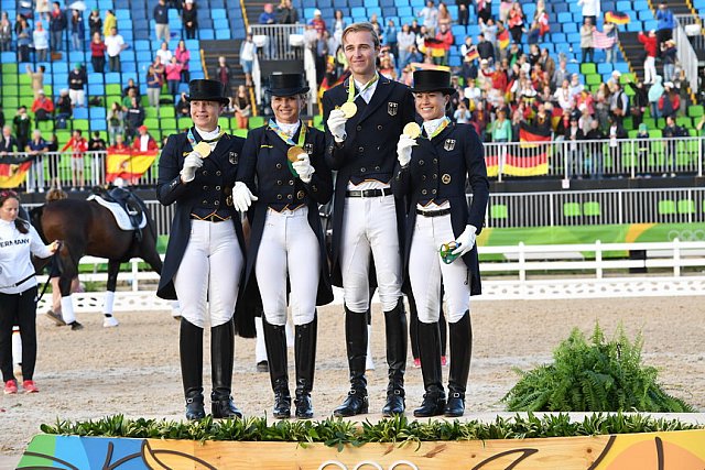 Olympics-DRE-TM-Awards-8-12-16-7533-DDeRosaPhoto