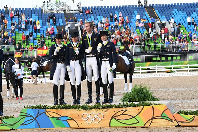 Olympics-DRE-TM-Awards-8-12-16-7543-DDeRosaPhoto