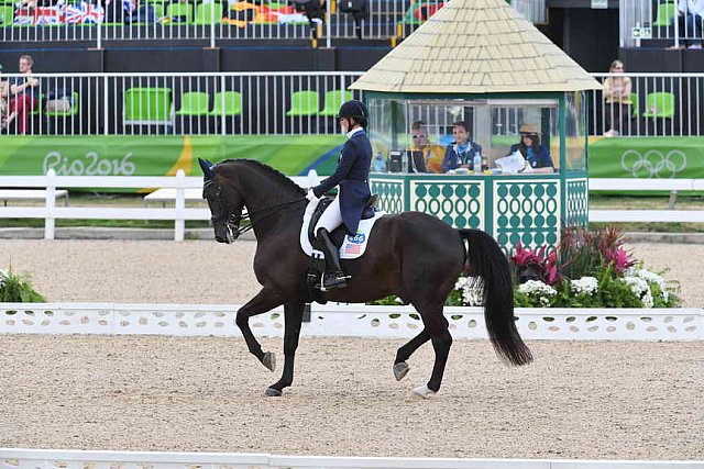 Olympics-DRE-GPS-8-12-16-2352-KaseyPerry-Glass-Dublet-USA-DDeRosaPhoto