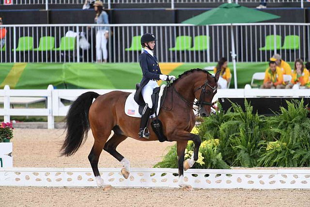 Olympics-DRE-GPS-8-12-16-3010-LauraGraves-Verdades-USA-DDeRosaPhoto