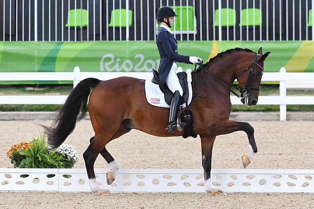 Olympics-DRE-GPS-8-12-16-3016-LauraGraves-Verdades-USA-DDeRosaPhoto