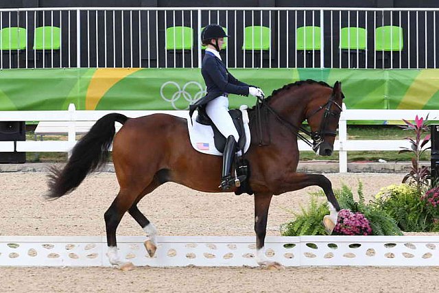 Olympics-DRE-GPS-8-12-16-3103-LauraGraves-Verdades-USA-DDeRosaPhoto