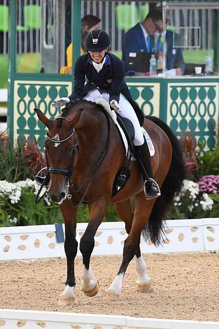 Olympics-DRE-GPS-8-12-16-3156-LauraGraves-Verdades-USA-DDeRosaPhoto