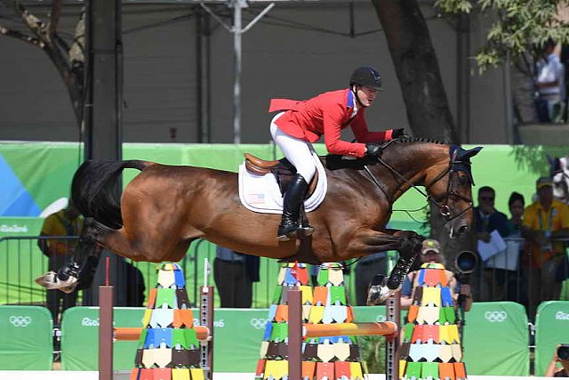 Olympics-RIO-SJ-2ndQual-Rnd1TM-8-16-16-4107-McLainWard-Azur-USA-DDeRosaPhoto