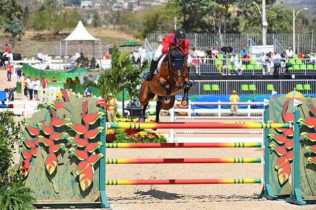 Olympics-RIO-SJ-2ndQual-Rnd1TM-8-16-16-4118-McLainWard-Azur-USA-DDeRosaPhoto