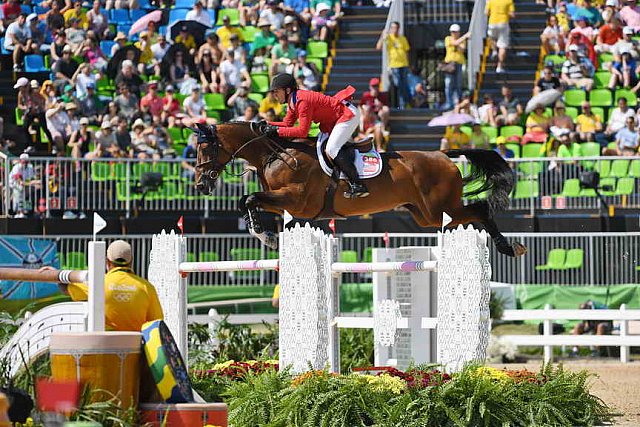 Olympics-RIO-SJ-3rdQual-RND2TM-7563-McLainWard-Azur-USA-DDeRosaPhoto