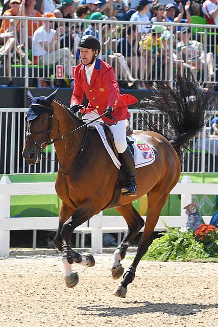 Olympics-RIO-SJ-3rdQual-RND2TM-7591-McLainWard-Azur-USA-DDeRosaPhoto