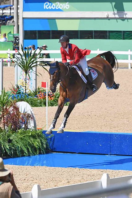 Olympics-SJ-1stQual-8-14-16-6404-McLainWard-Azur-USA-DDeRosaPhoto