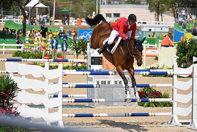 Olympics-SJ-4thQual-A-Rnd3-Ind-8-19-16-9901-McLainWard-Azur-USA-DDeRosaPhoto