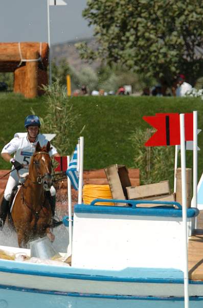 353-Oly-Ev-XX-JohnWilliams-8-17-04-DDPhoto-DSC_0148