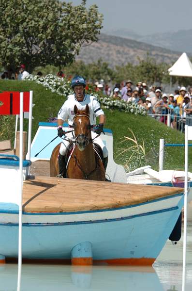 356-Oly-Ev-XX-JohnWilliams-8-17-04-DDPhoto-DSC_0151