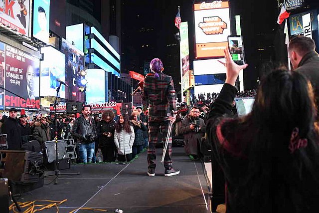 OneLove-TimesSquare-11-17-18-9230-DDeRosaVideo