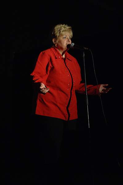 12-4-08-LIPC-228-DeRosaPhoto