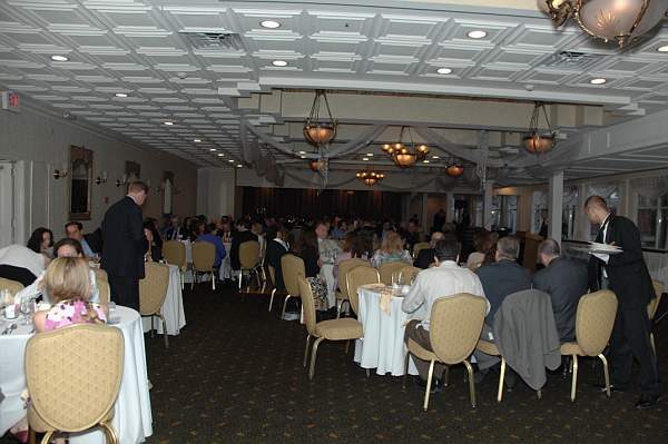 PCLI-6-10-10-AwardsDinner-122-DDeRosaPhoto.jpg