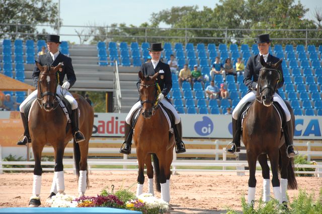 549-PanAmRio-Hickey-Poulin-Sammis-7-15-07-DeRosaPhoto