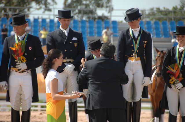 605-PanAmRio-Hickey-Poulin-Sammis-7-15-07-DeRosaPhoto