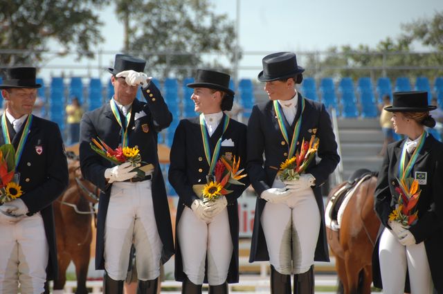 614-PanAmRio-Hickey-Poulin-Sammis-7-15-07-DeRosaPhoto