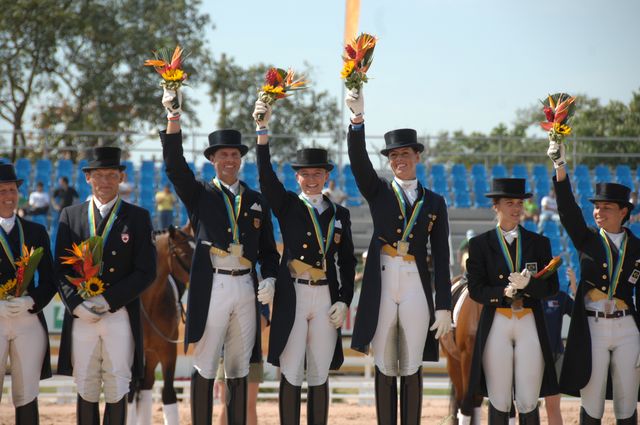 625-Horsesdaily-PanAmRio-Hickey-Poulin-Sammis-7-15-07-DeRosaPhoto