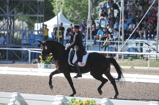 PanAmGames-MX-10-16-11-5882-SteffenPeters-WeltonsMagic-DDeRosaPhoto.JPG