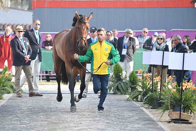 PanAm-Peru-SJ-Jog-8-4-19-1511-RodrigoLambre-Chacciama-BRA-DDeRosaPhoto