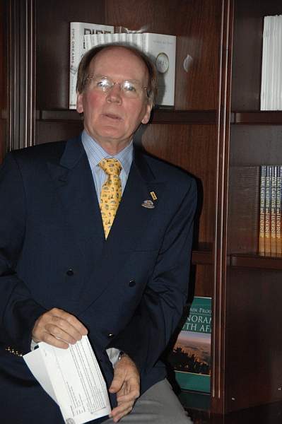 DrLyons-5-16-08-011-DeRosaPhoto