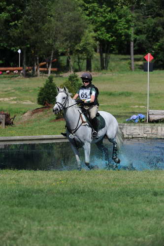 So8ths-5-5-12-XCDay-2509-KaylinMedlin-Watch-Me-Now-DDeRosaPhoto