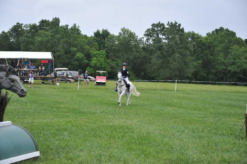 So8ths-5-6-12-SJDay-4303-KaylinMedlin-Watch-Me-Now-DDeRosaPhoto