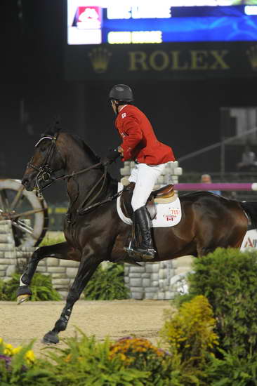 WEG4-10-9-10-SJ-FinalFour-4316-EricLamaze-Hickstead-DDeRosaPhoto