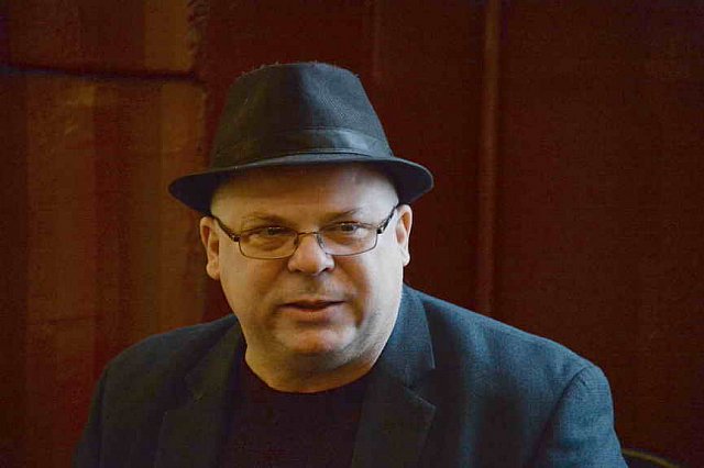 Julianne-1-27-18-5161-DDeRosaPhoto