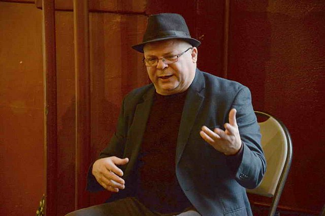 Julianne-1-27-18-5178-DDeRosaPhoto