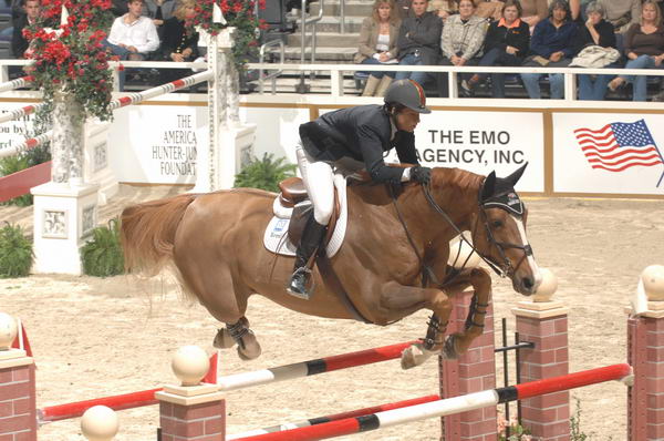 956-BeezieMadden-DeSilvio-WIHS-10-28-06-&copy;DeRosaPhoto.jpg